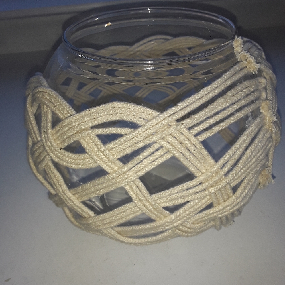 Glass container - Picture 2 of 5